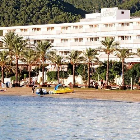 Arenal מלון