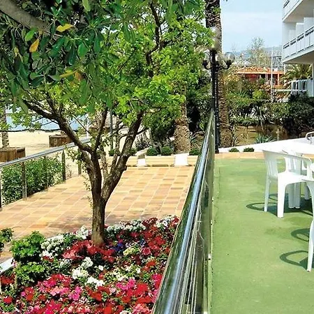 Arenal Hotel 3*